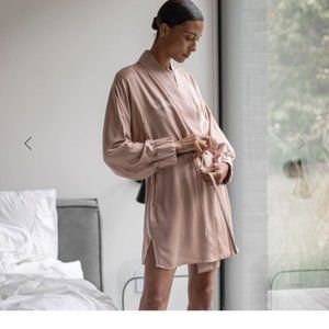 (NEW) Lunya blush pink washable silk robe